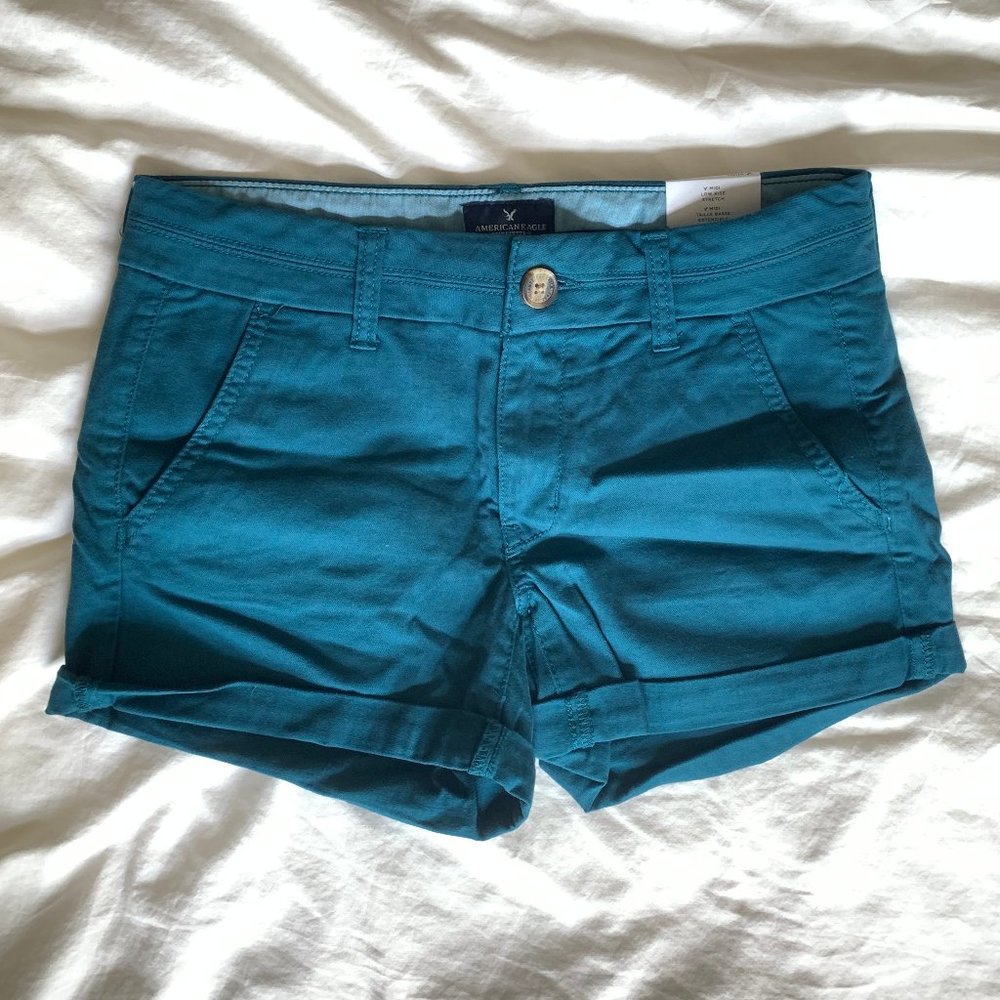 Low-Rise Midi Khaki Shorts